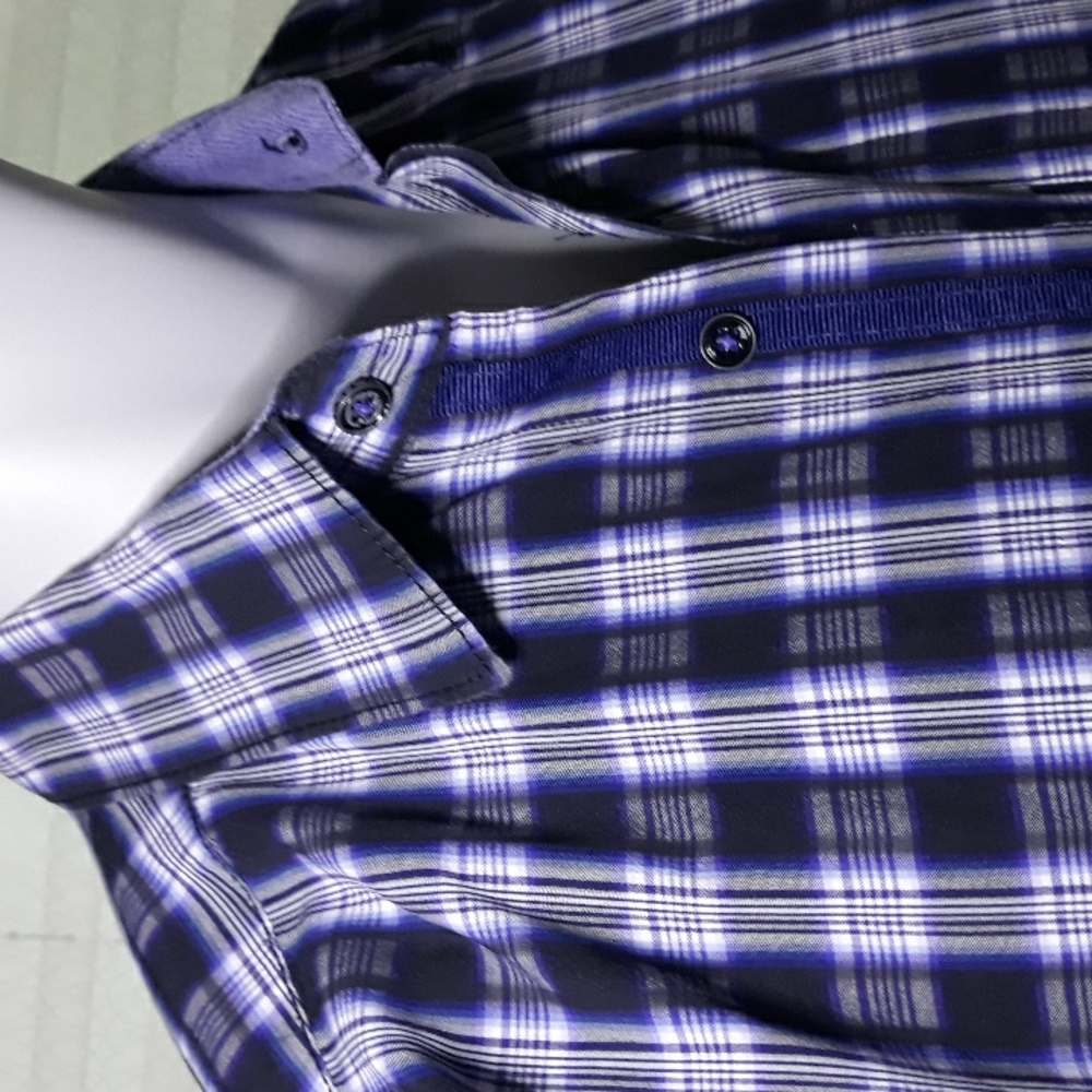 Bugatchi mens blue and purple plaid cotton long sleeve shirt. Medium